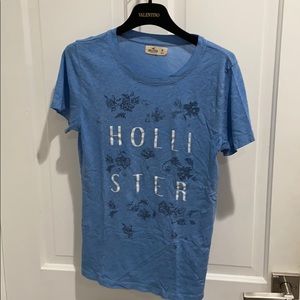 Hollister T-shirt